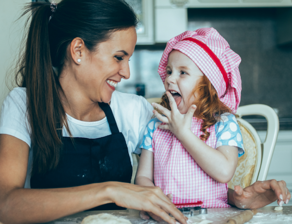 Pros and Cons of Paying your Nanny "Under the Table"